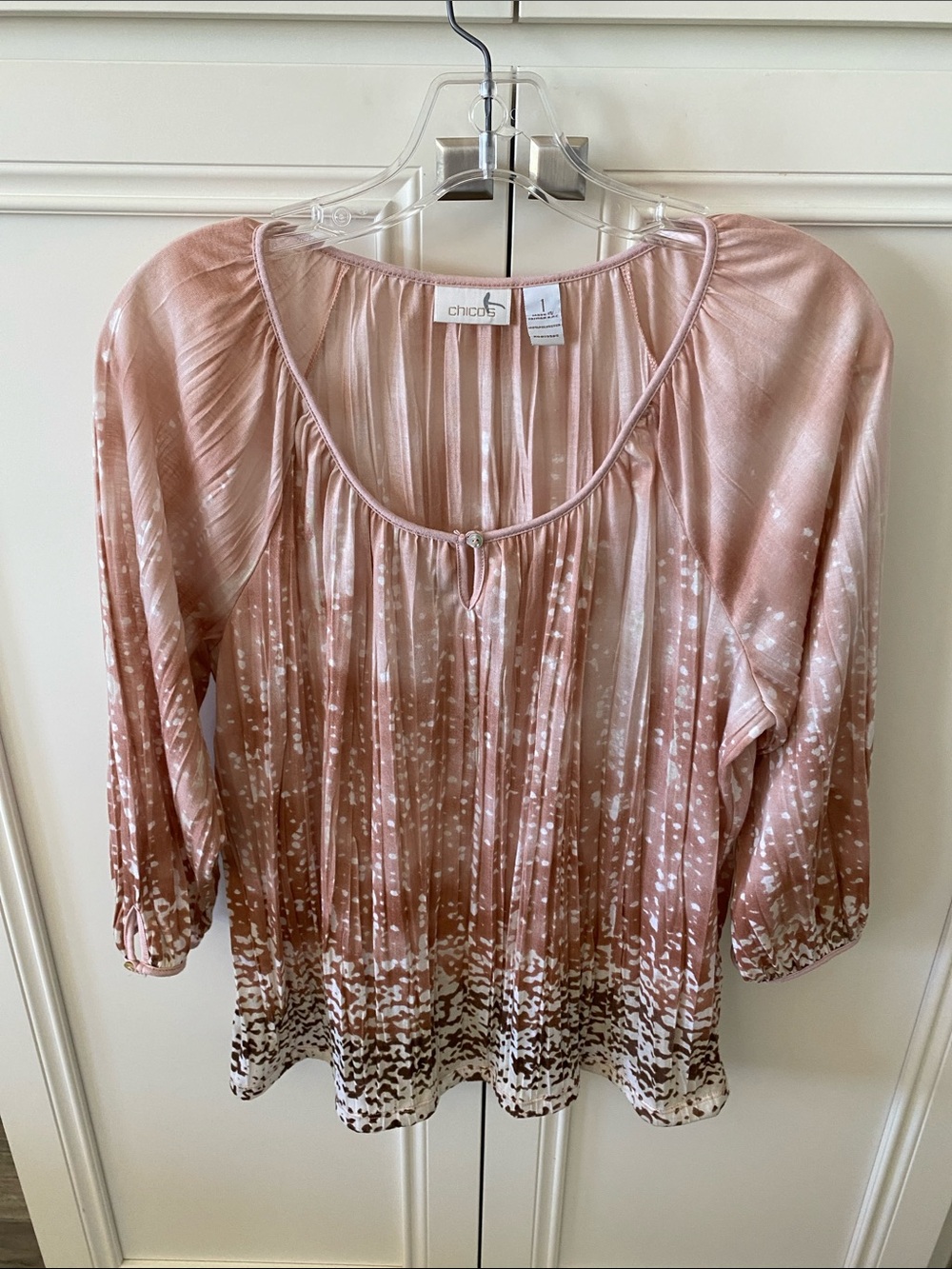 Chico’s soft and lightweight top Size M Chico’s 1